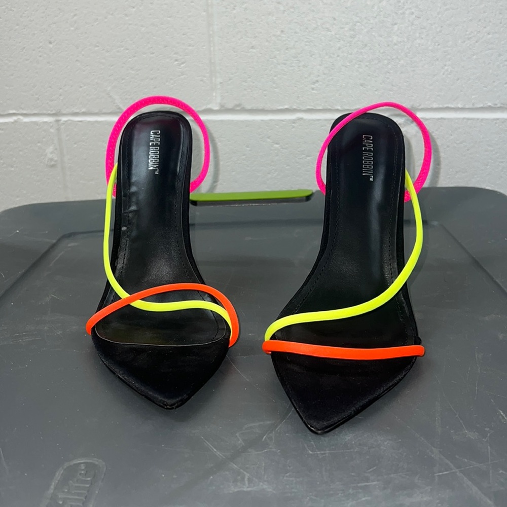 “Brand New” Cape Robbin open toe high heels neon colors